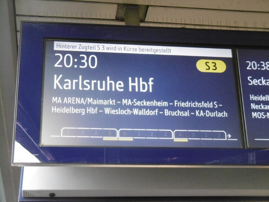 25D4911M.jpg