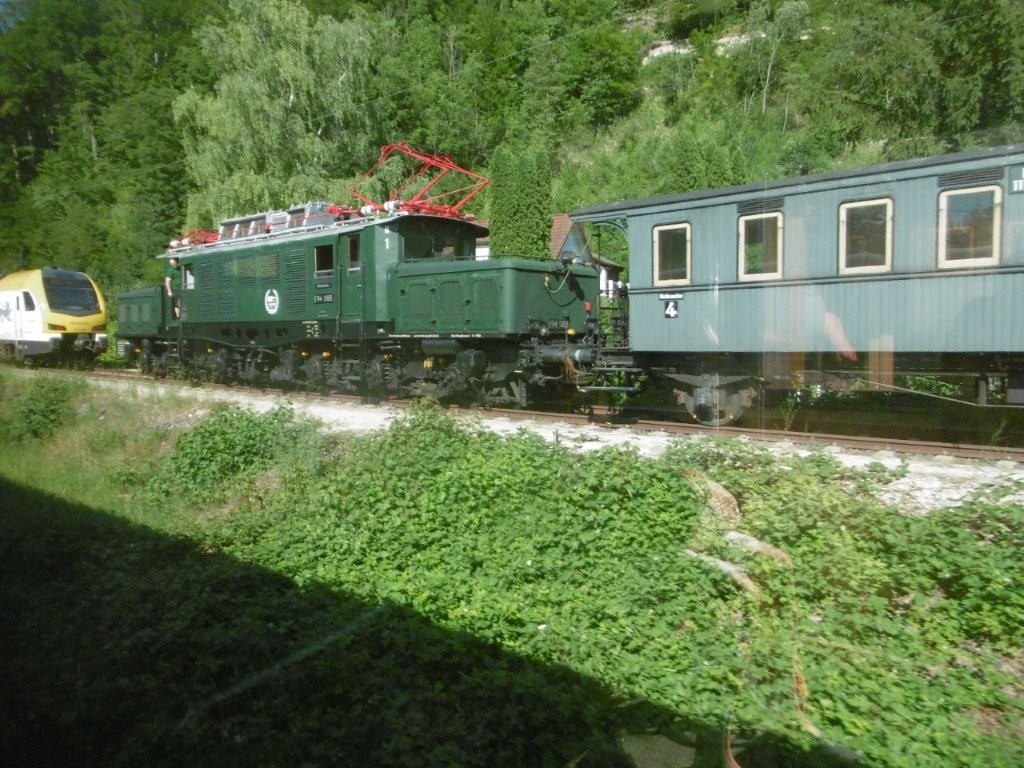 25D4982M.jpg