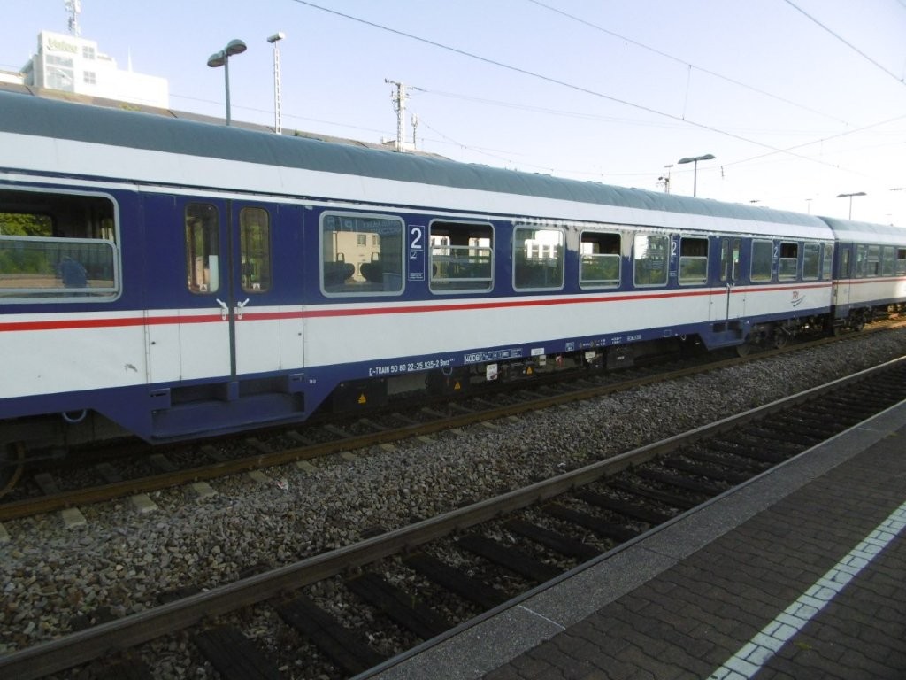 25D5003M.jpg