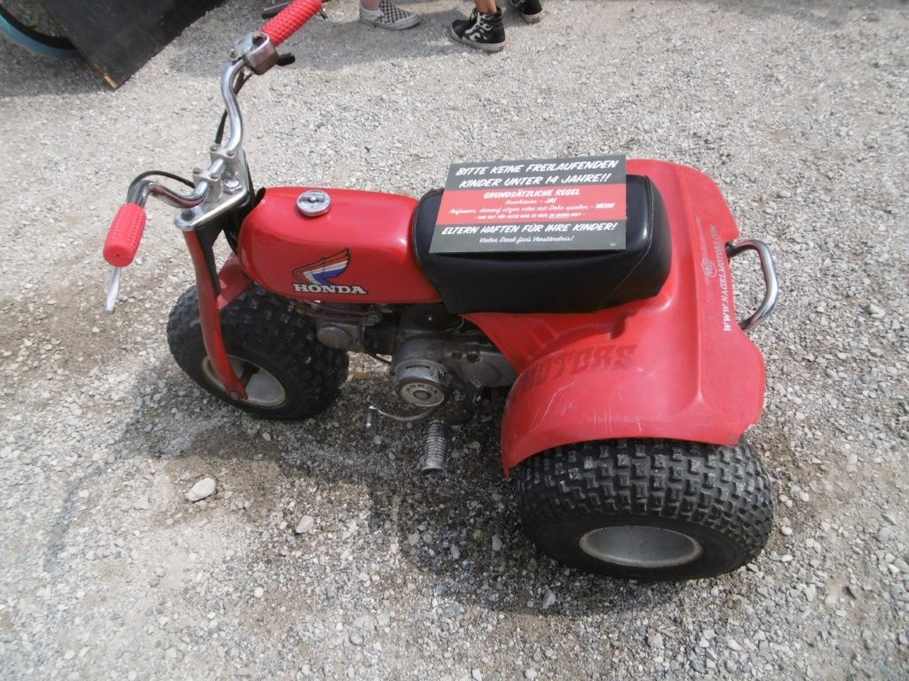 25D5084M.jpg