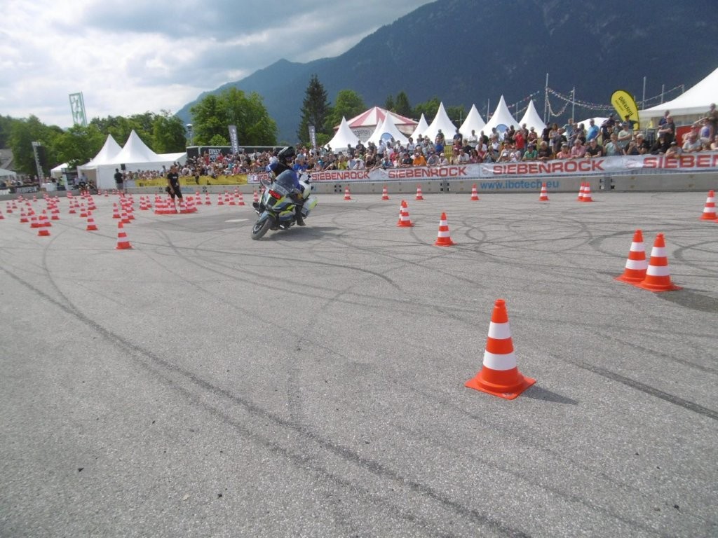 25D5104M.jpg