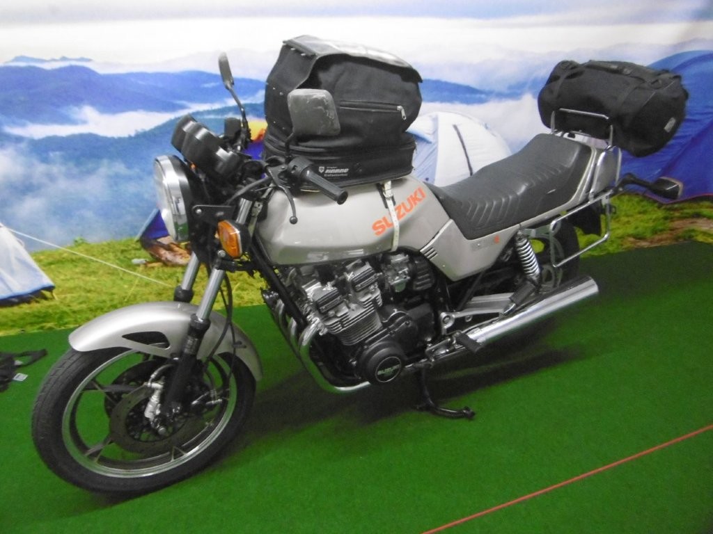 25D5757M.jpg