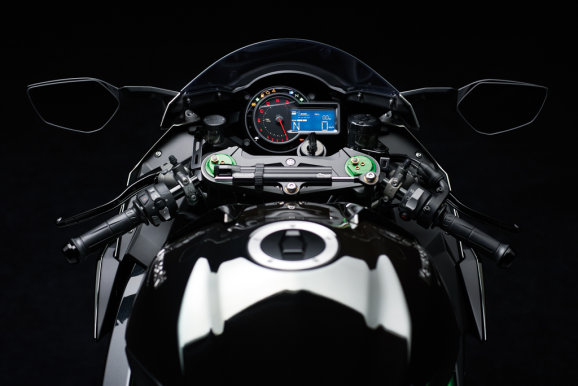 280_Kawasaki%20Ninja%20H2%20detail%202015%20EICMA%202014.jpg
