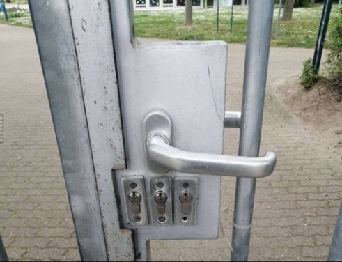 3lock.jpg