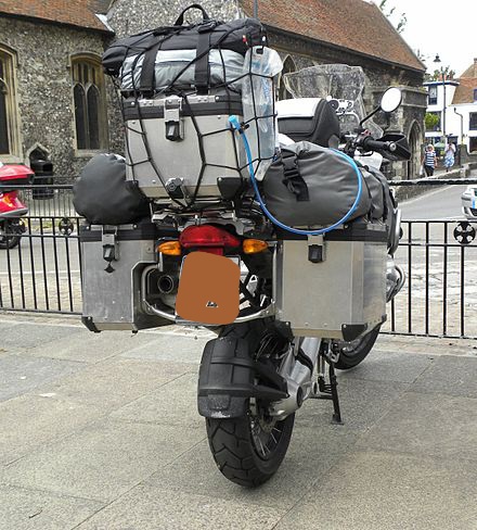 440px-BMW_R1200GS_fully_kitted.jpg