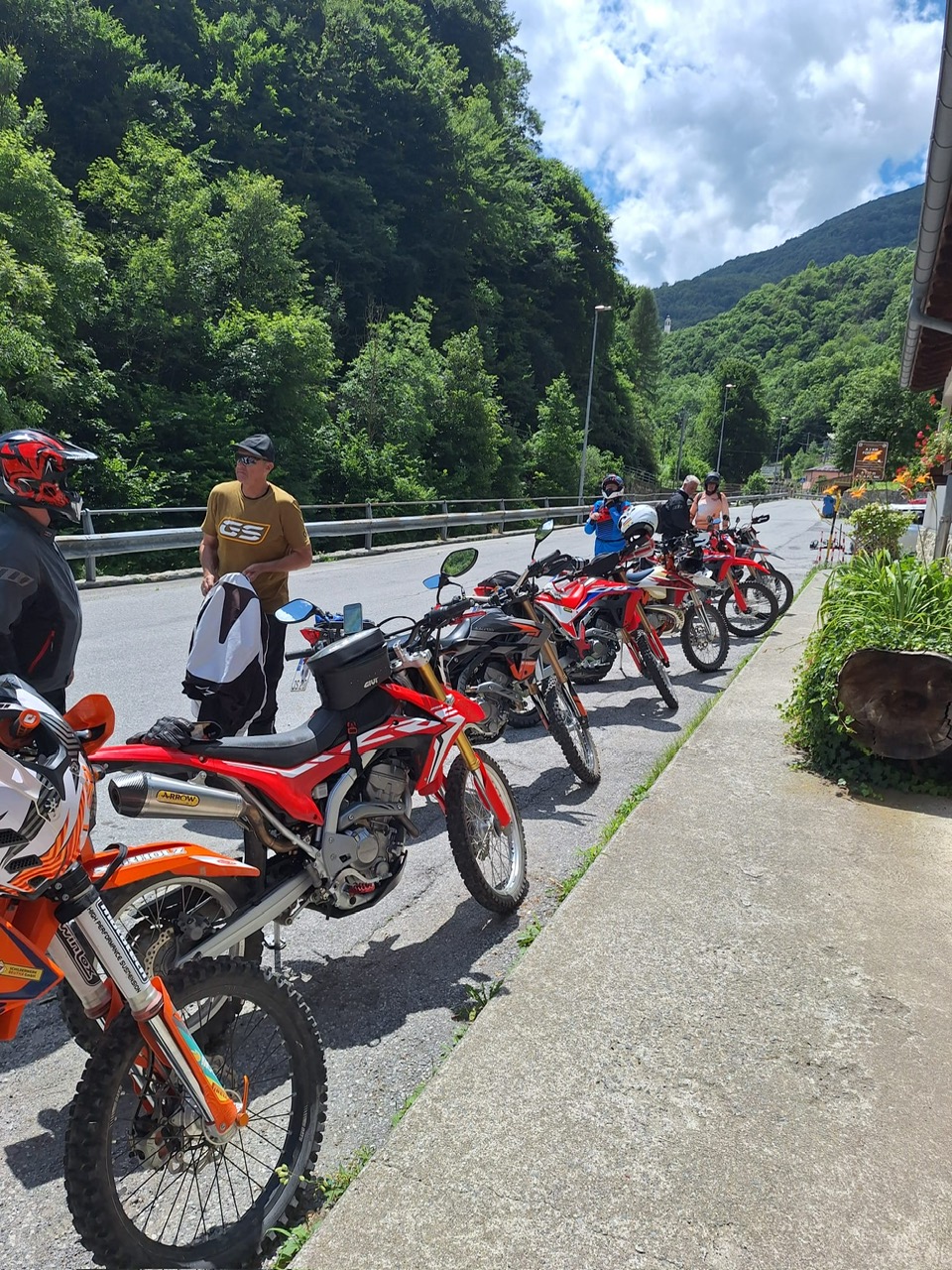 910f9176-1ef0-4bc6-b42a-06e8c2f7ade6.JPG