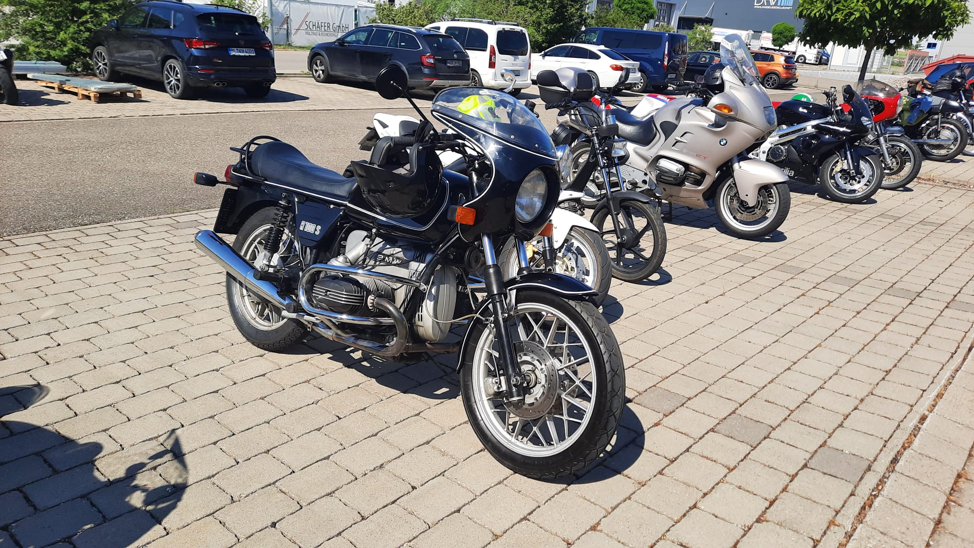 a9830d20-de4d-4b3e-ba50-c60c1c8e6d36.jpg