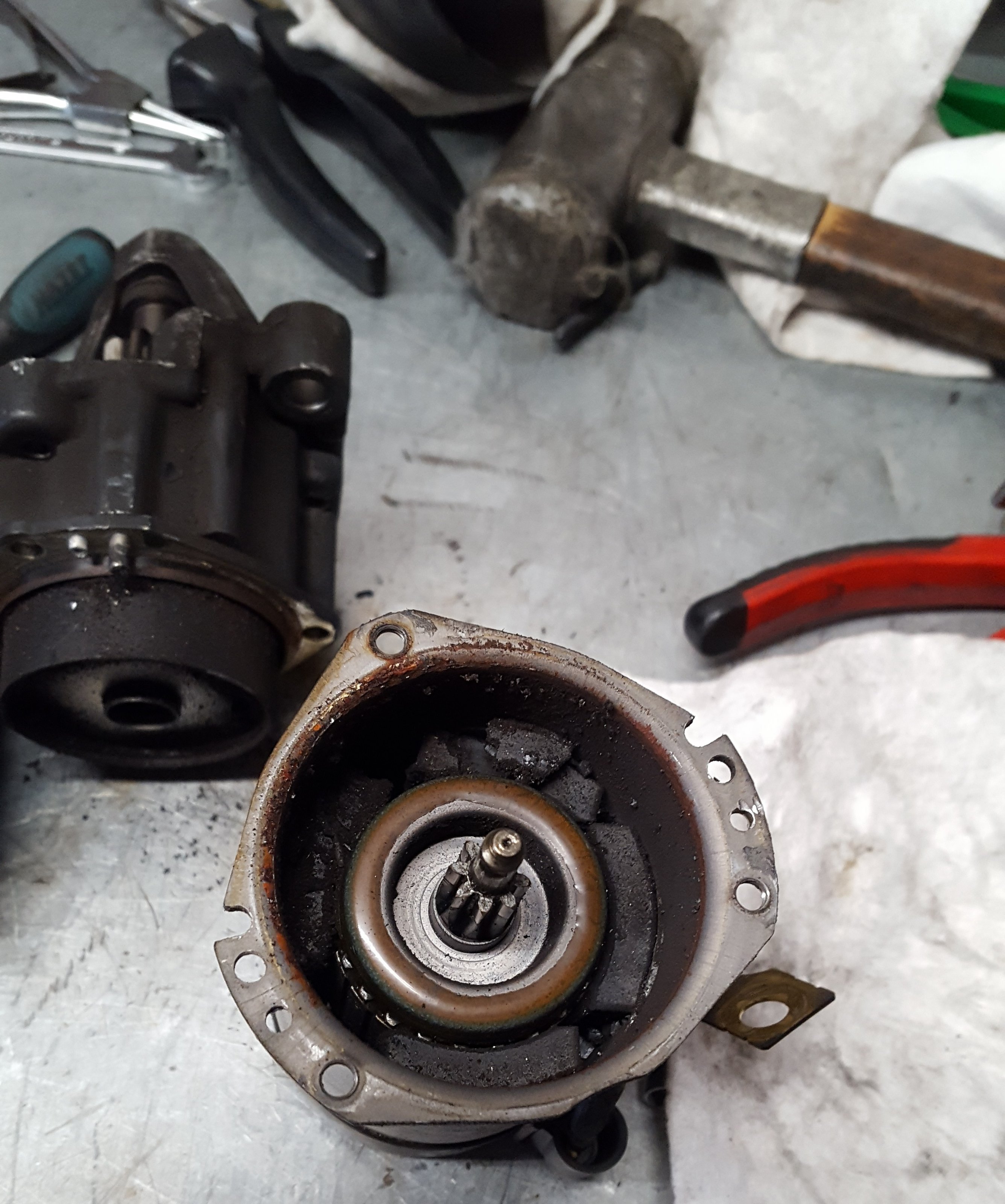 Anlasser_R1100GS nach 96tkm und 19Jahre.jpg