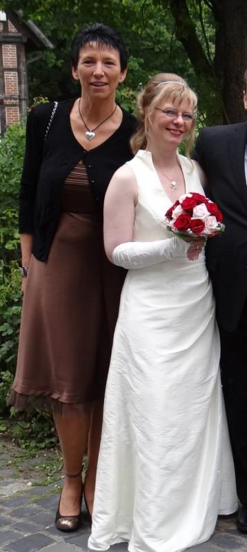 bea und sandra.jpg
