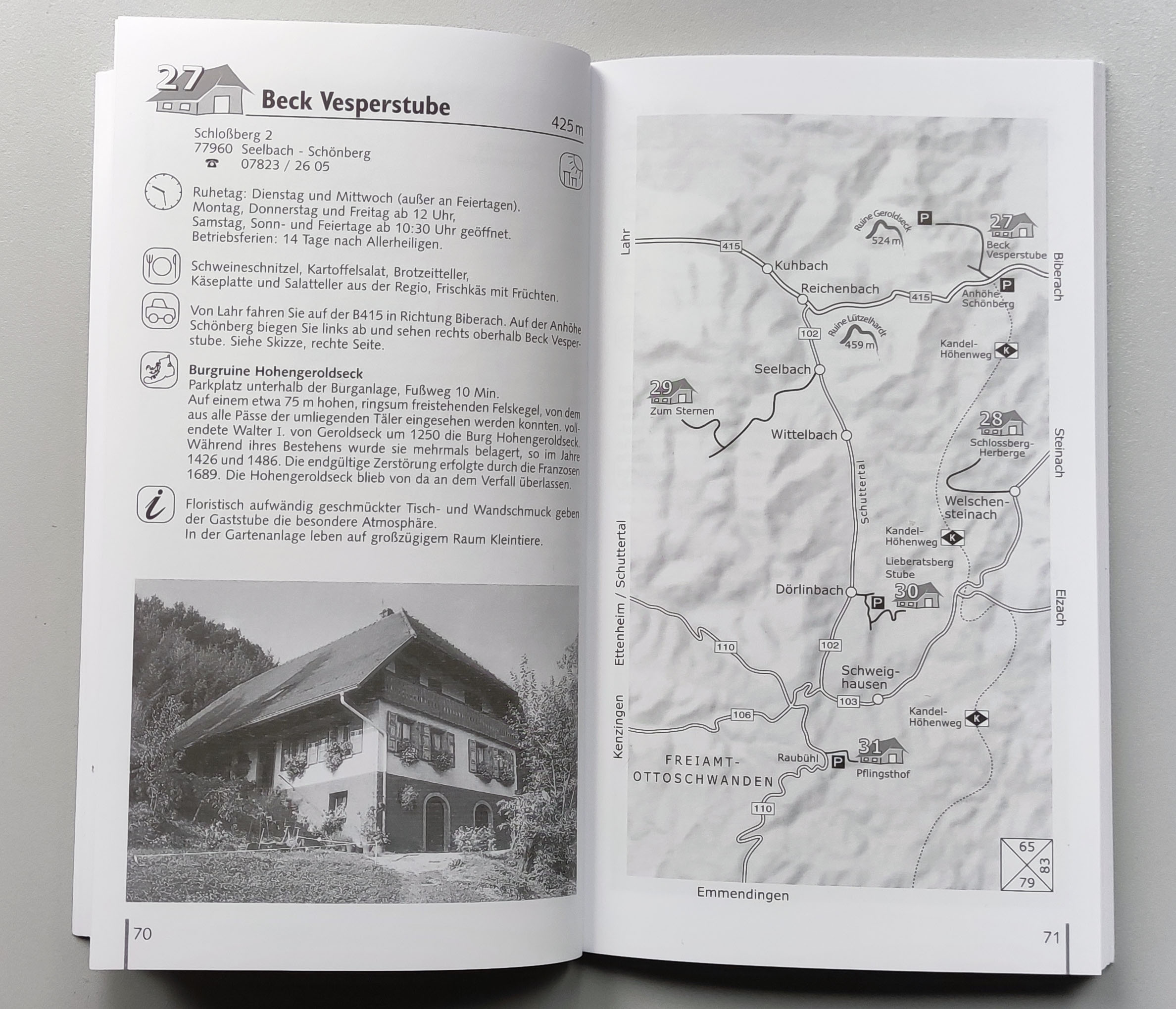 Bergvesperstuben_Blick ins Buch.JPG