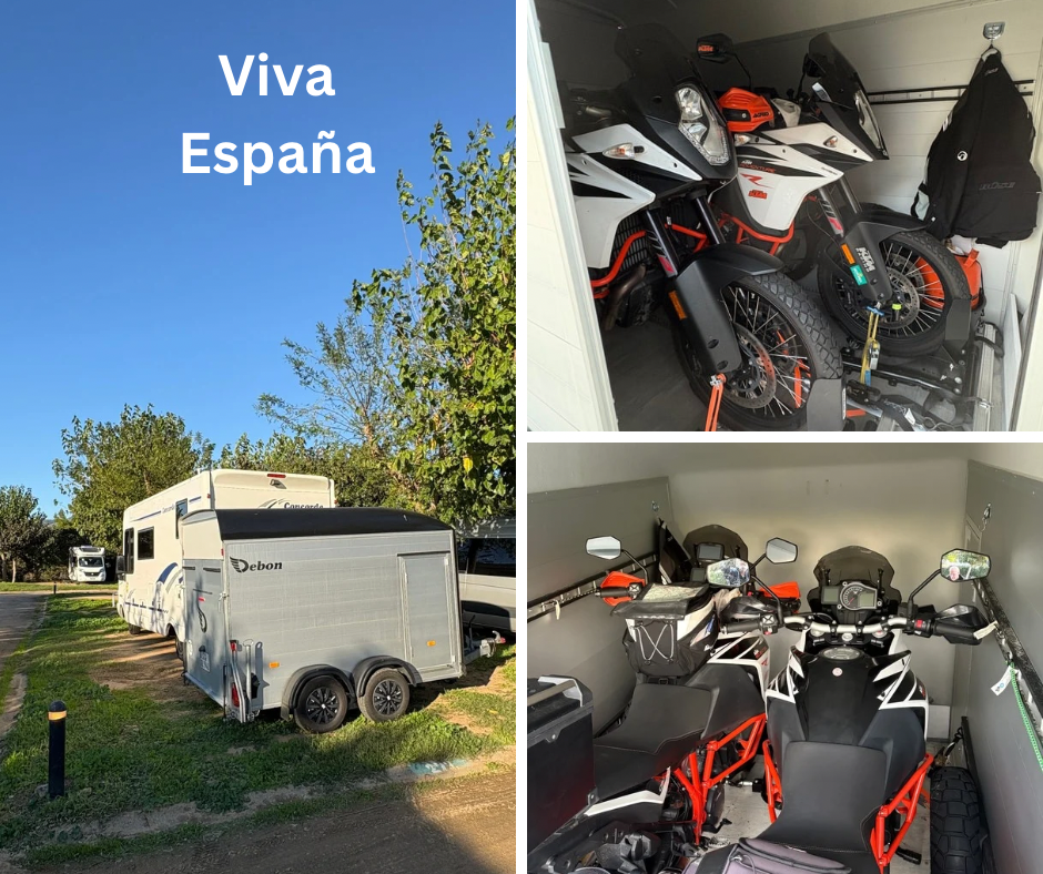 Blau Strand Schlicht Collage Facebook-Post - 1.png