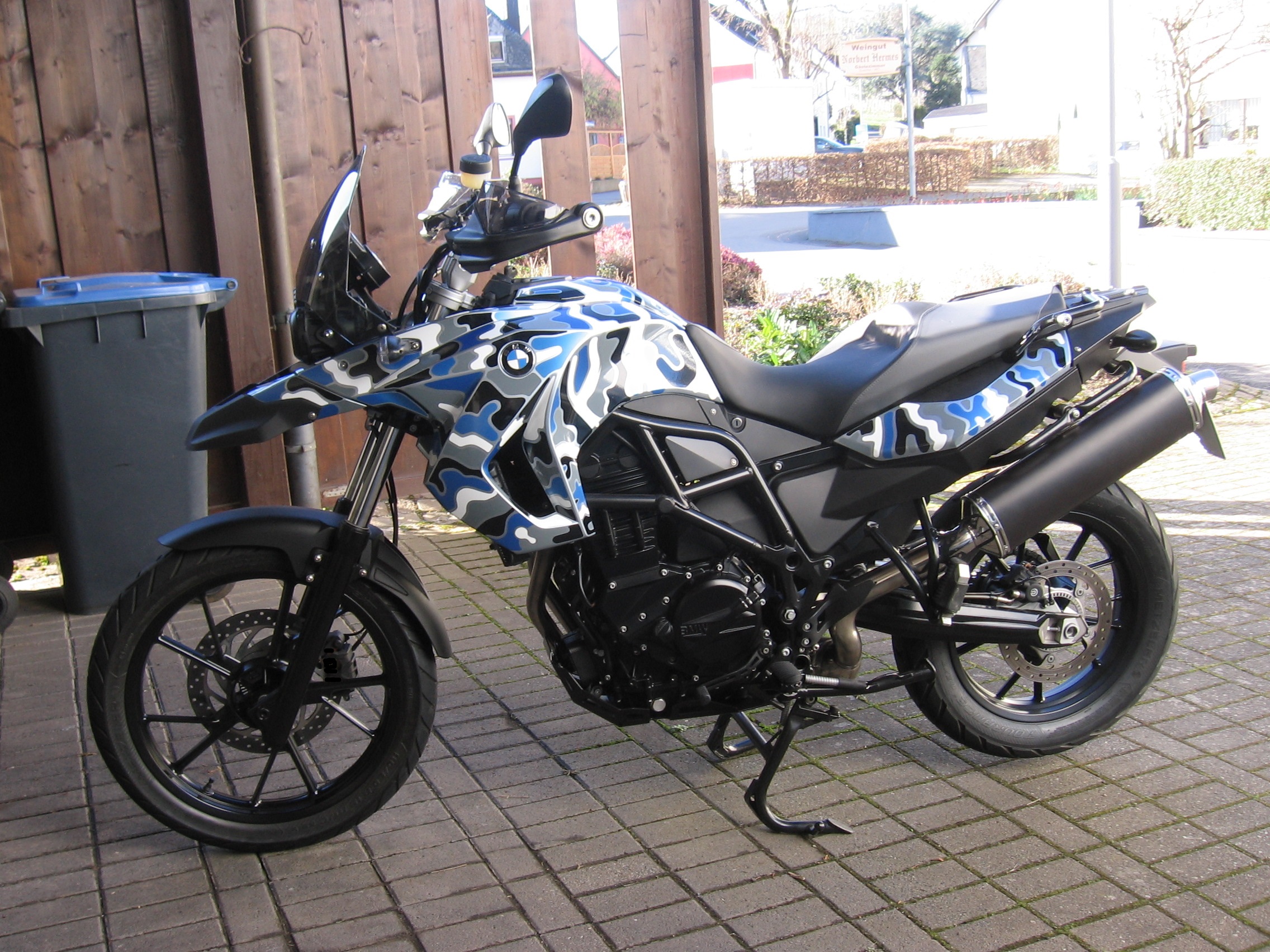 BMW F650 NEU 2.JPG