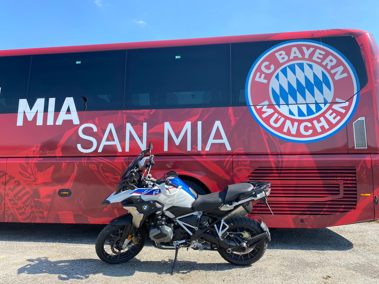 BMW GS FC Bayern.jpeg