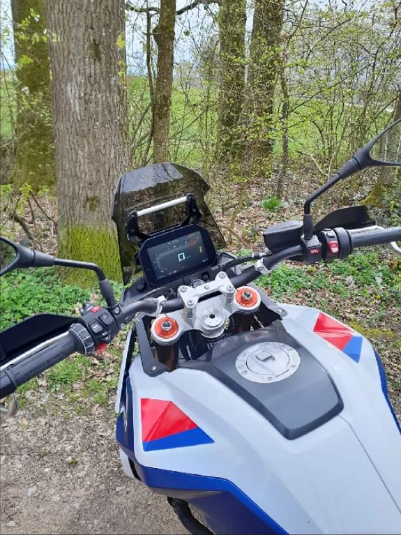 bmwf900gs124.JPG