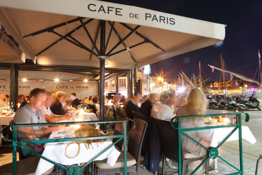 Cafe de Paris.jpg