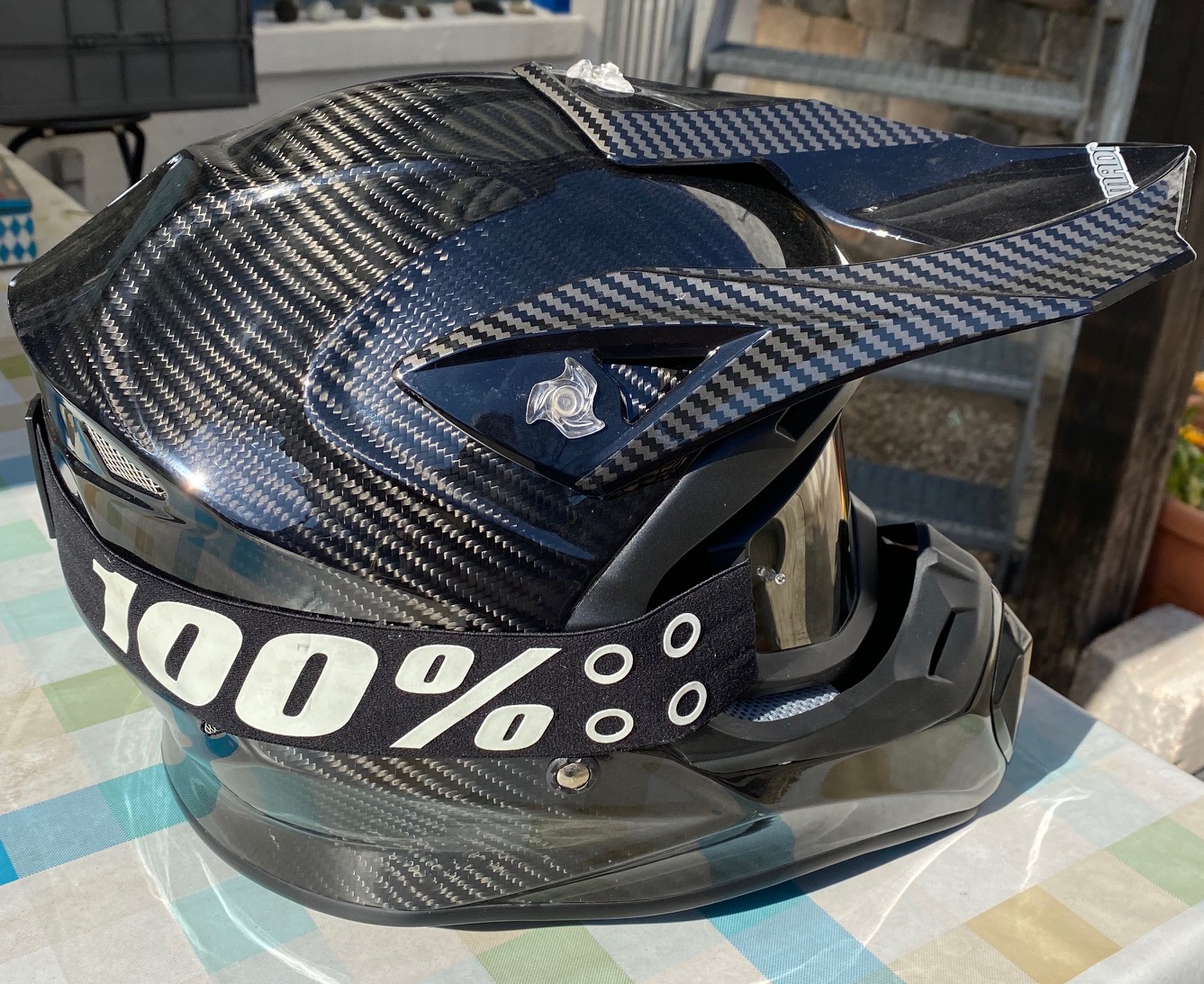 Carbon Helm 1.JPG