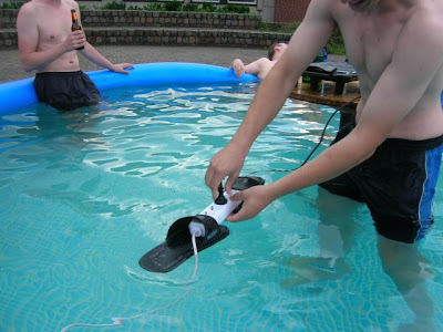electrical+socket+in+water+pool+(6)-1524224661.jpg