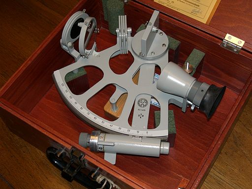 Frieberger_drum_marine_sextant.jpg