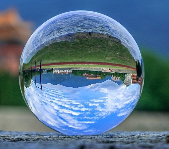 Glaskugel 2024-02-04 084543.png