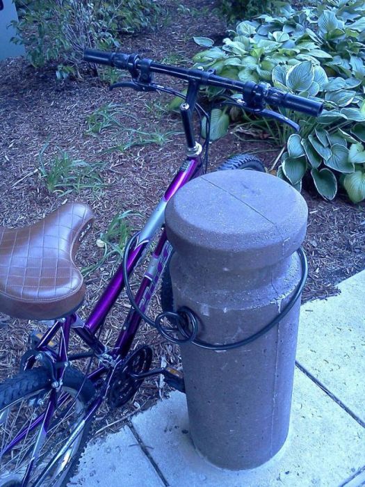 good-to-see-the-security-expert-riding-his-bike-to-work.jpg