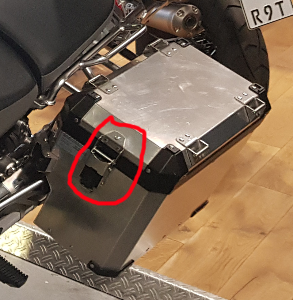 GS Koffer.jpg