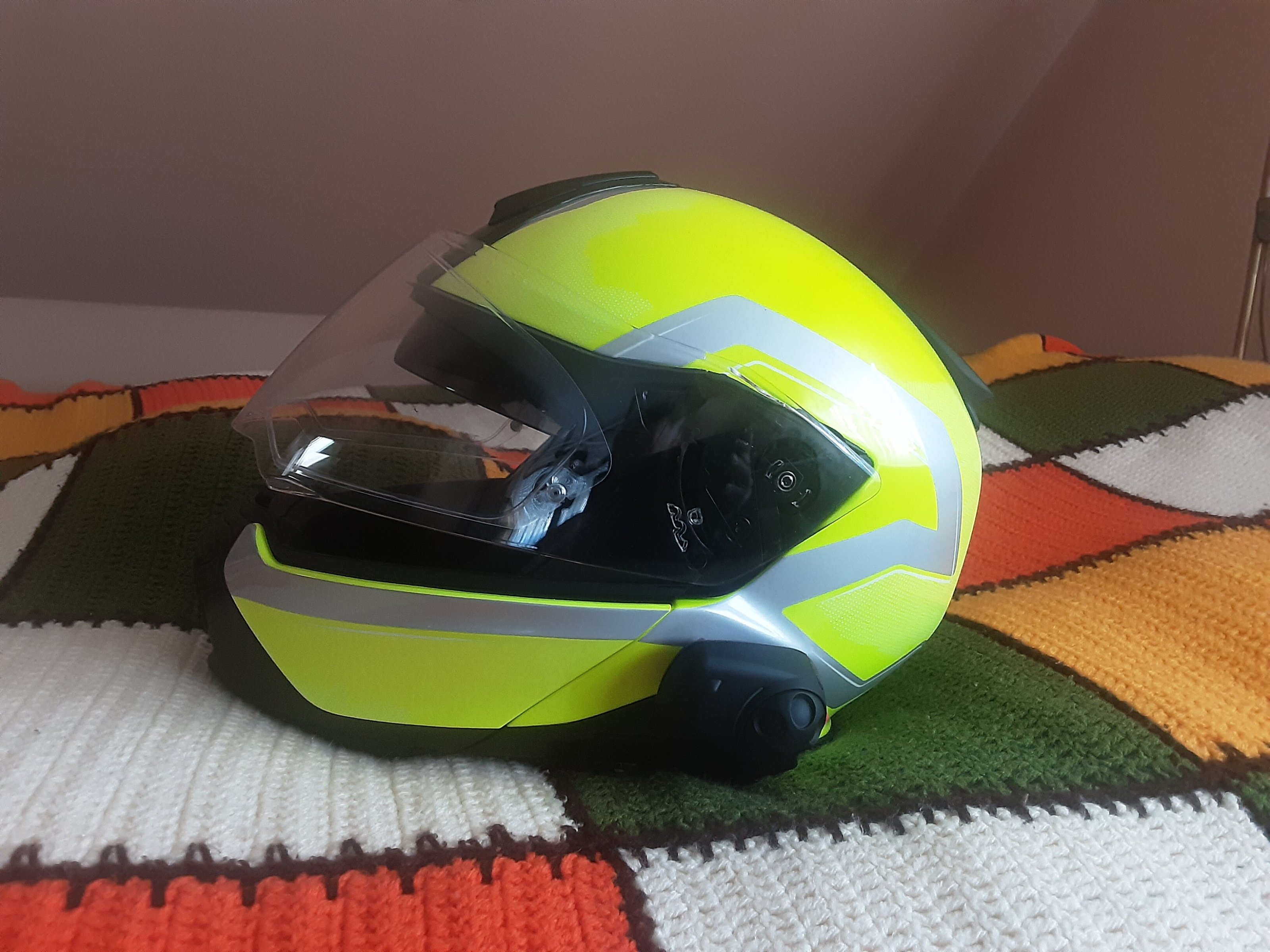 Helm 1.jpg