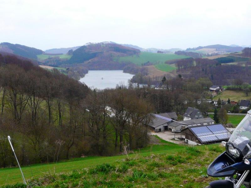 hennesee.jpg