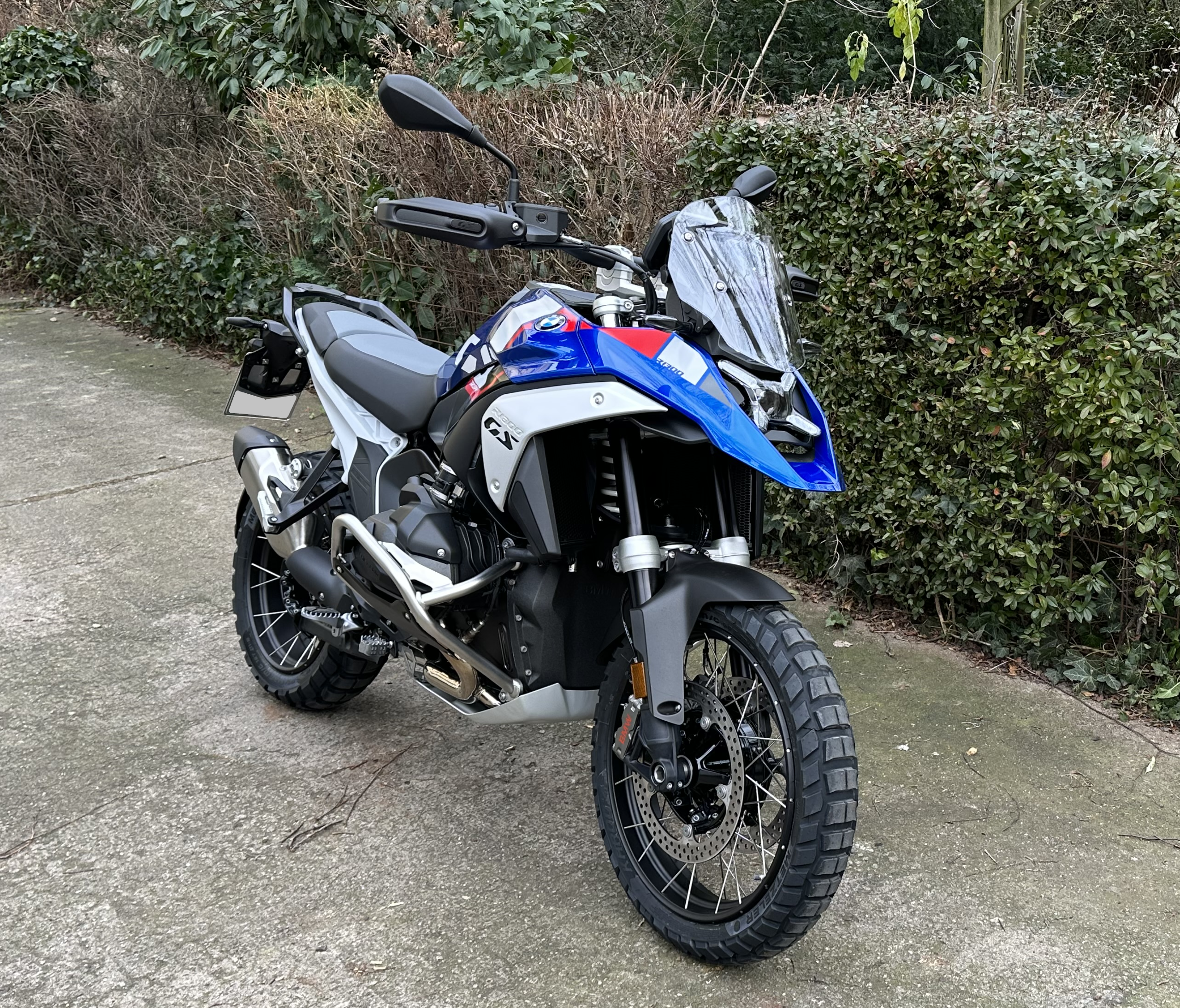 IMG_1006.png    BMW R1300 GS  n3.png    n3.png