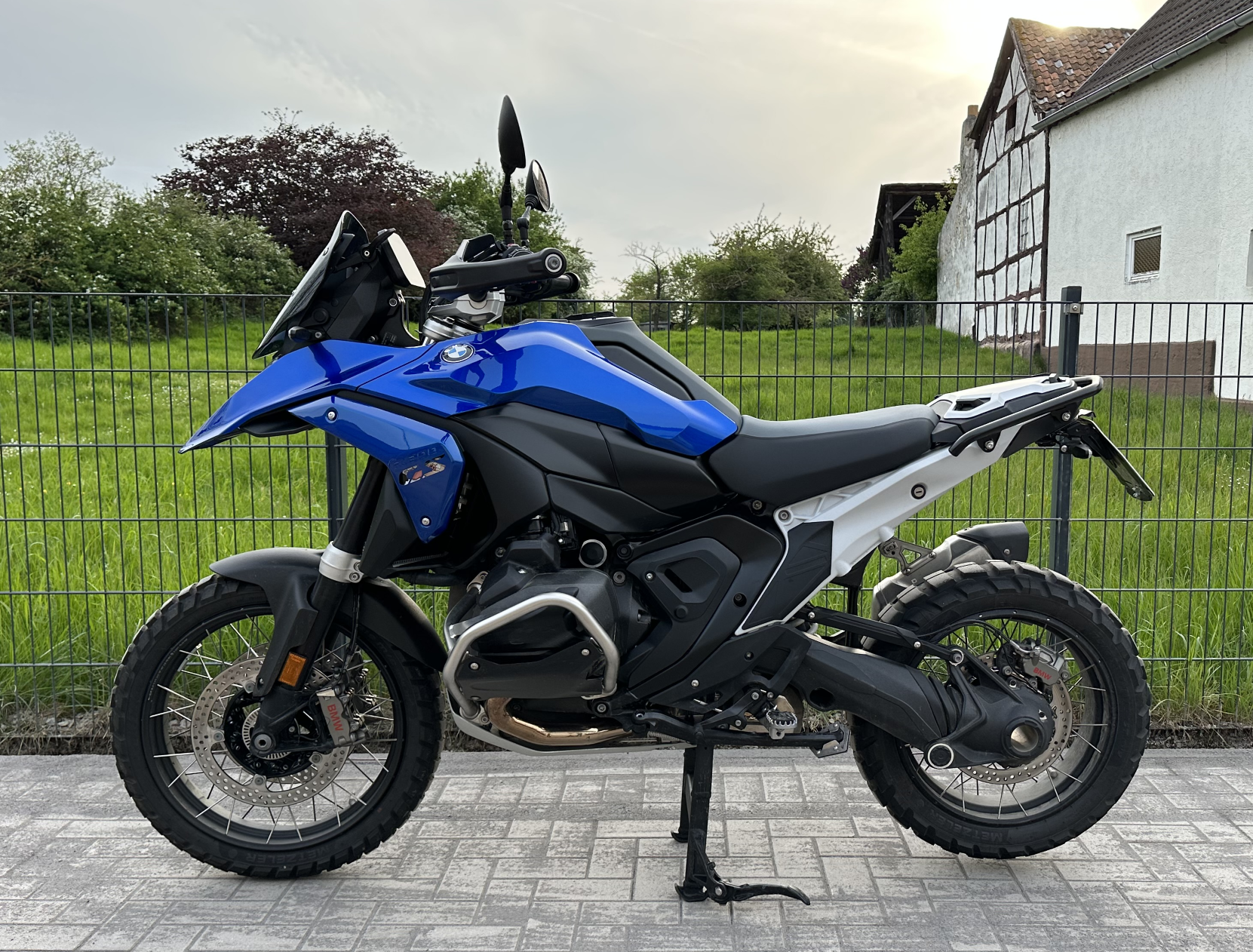 IMG_4344.png  BMW blau.png k.png