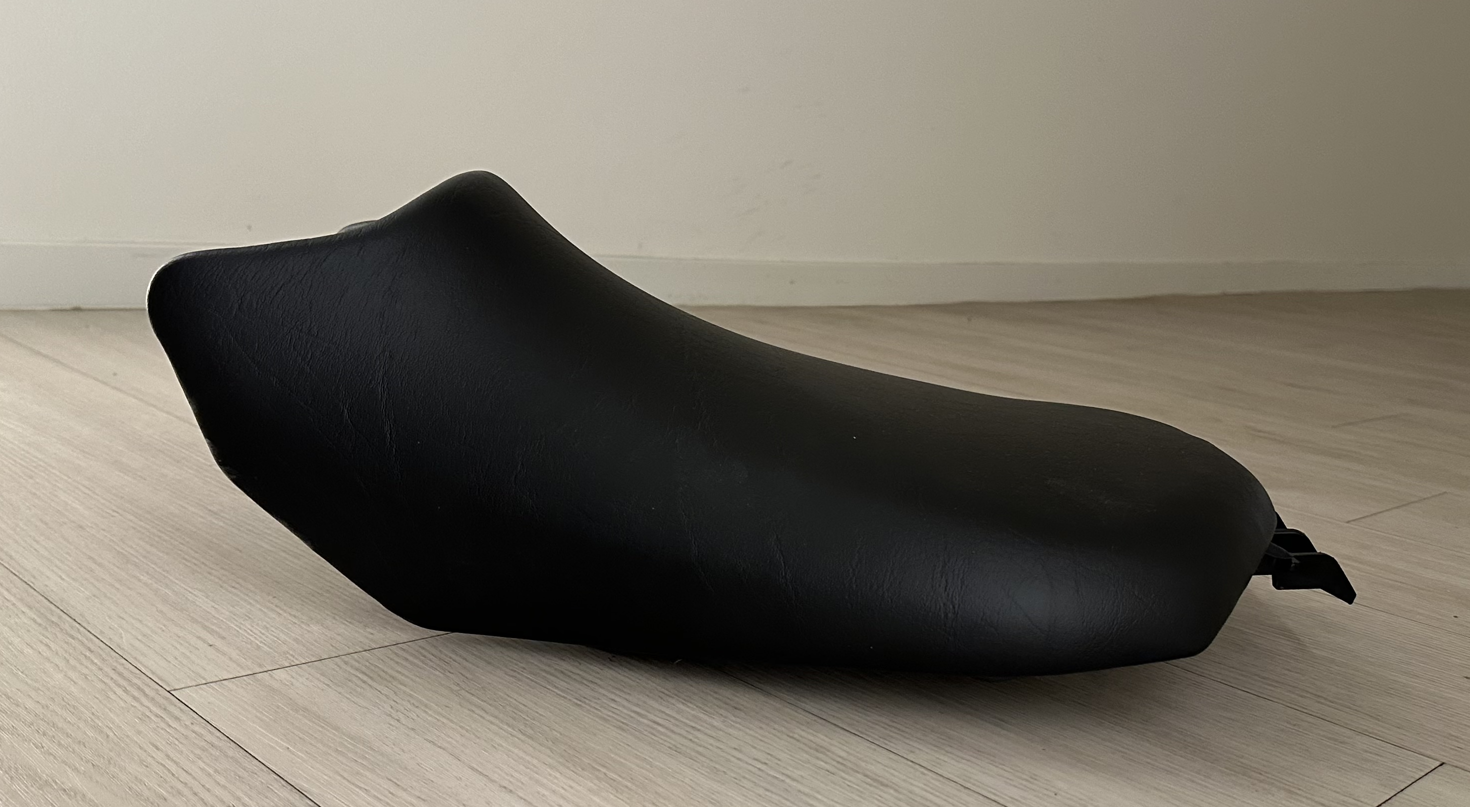IMG_E1120.png  sitz schlank.png