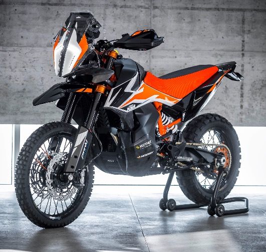KTM-790-ADVENTURE-R-Prototype_03~59fb5398794a3.jpg