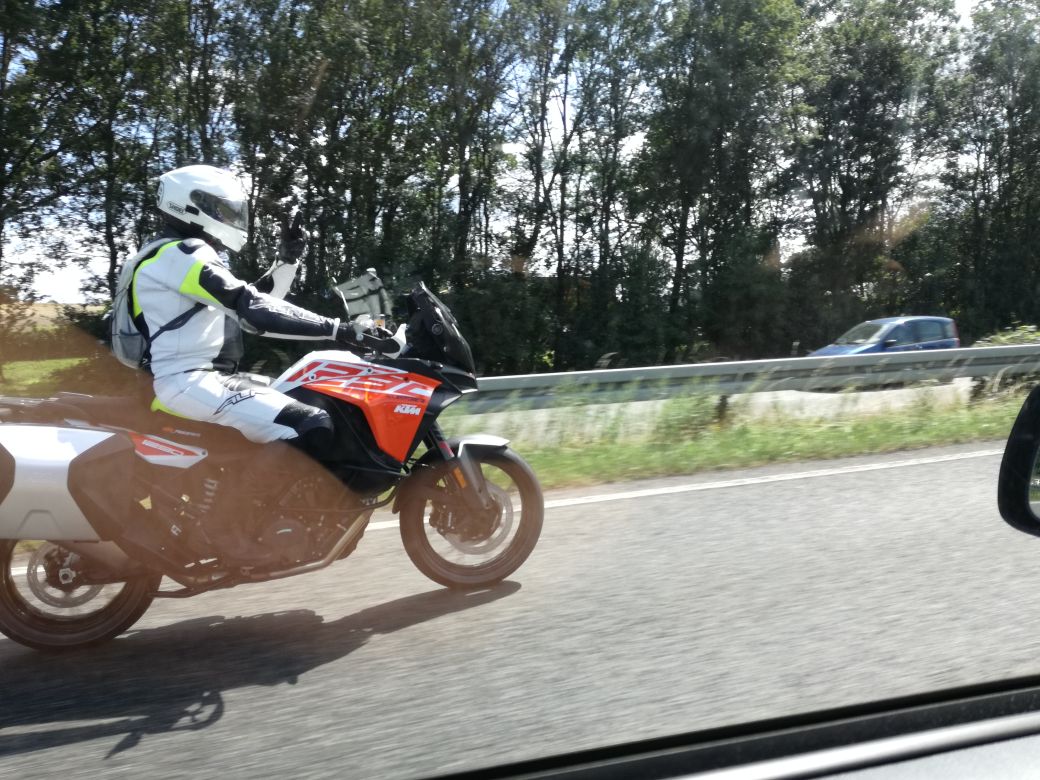 KTM Neu 3.jpg