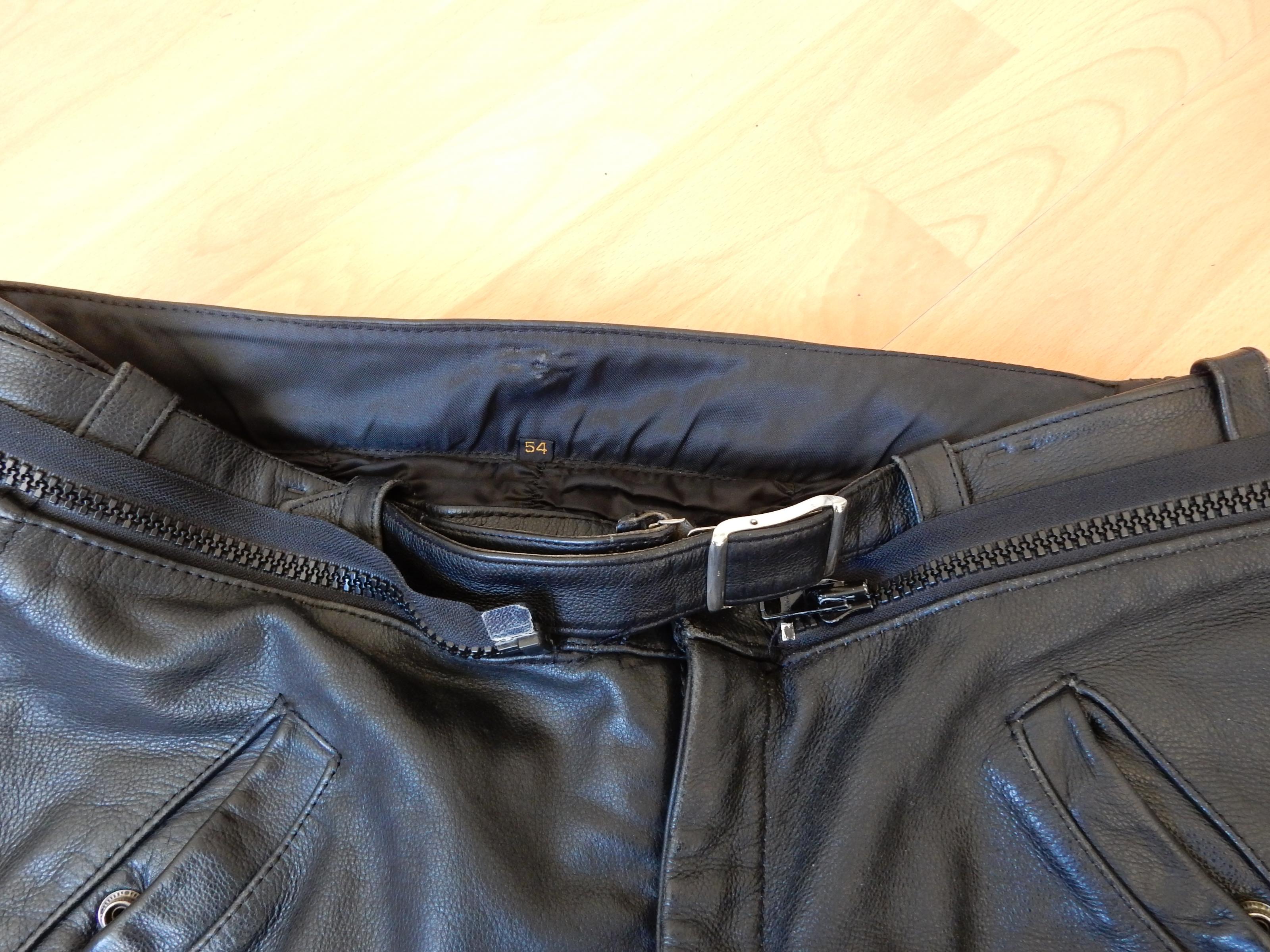 Lederhose (3).jpg
