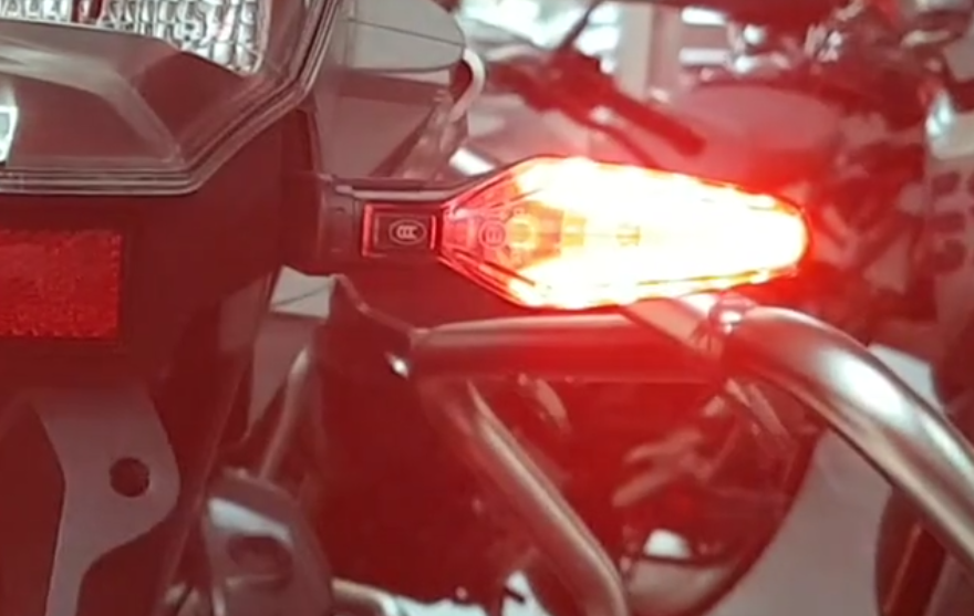 Licht_R1250GSA_1.png