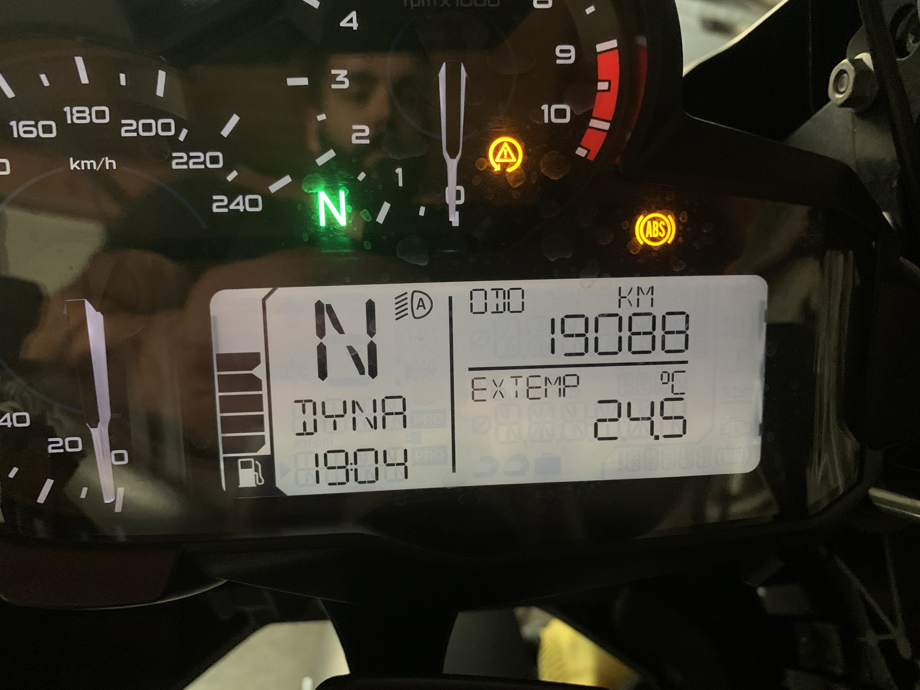 Motorrad - 5 von 12.jpeg