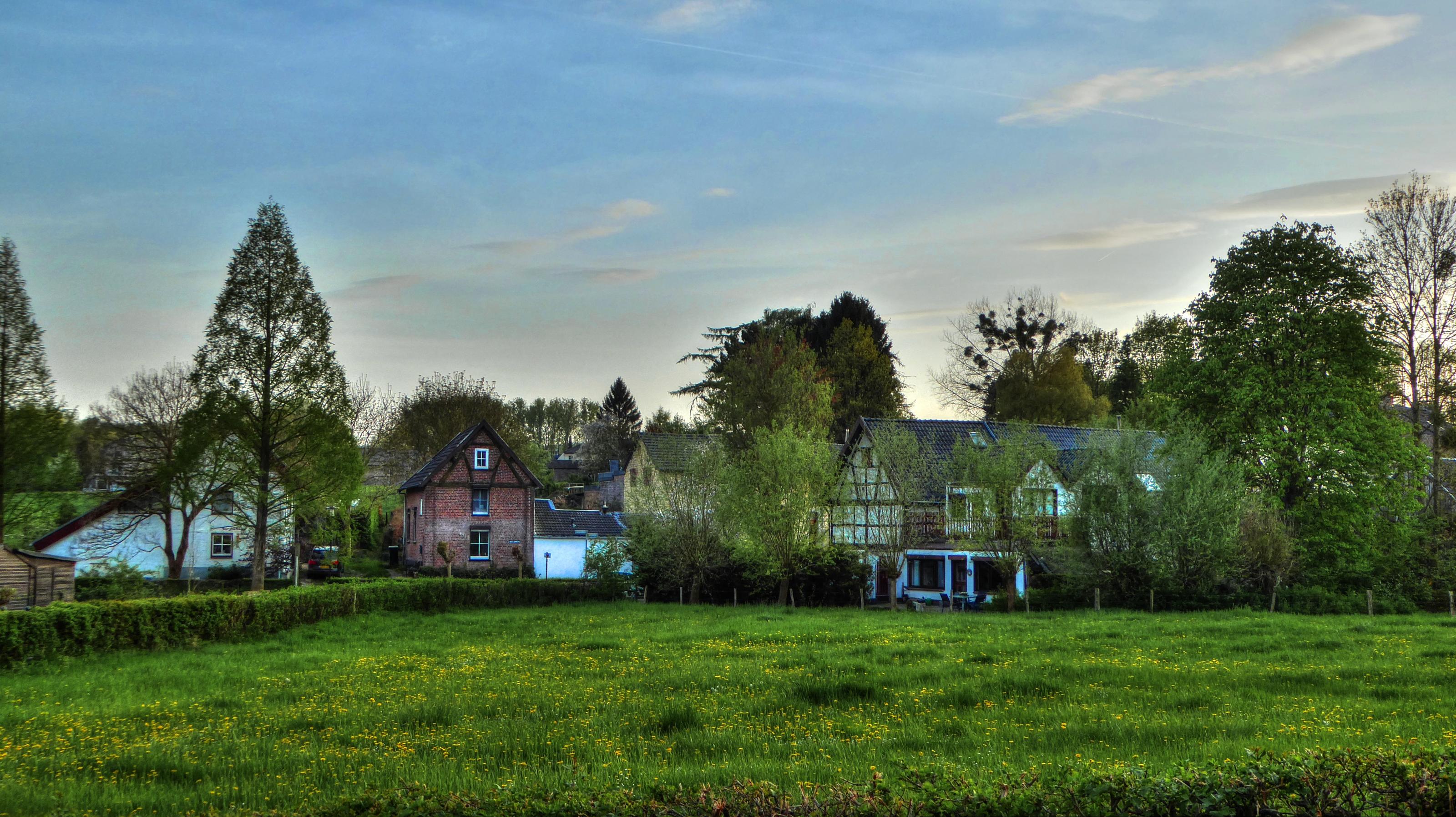 P1100130_1_2_tonemapped.jpg