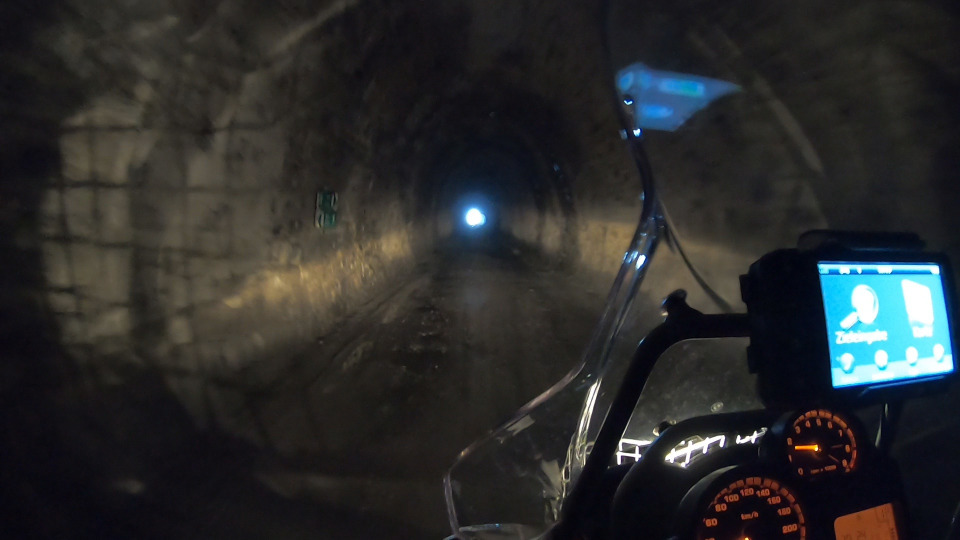 PapaTunnel.jpg