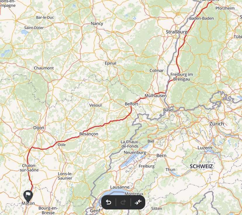 Pyrenäen Tag 1 Autobahn.jpg