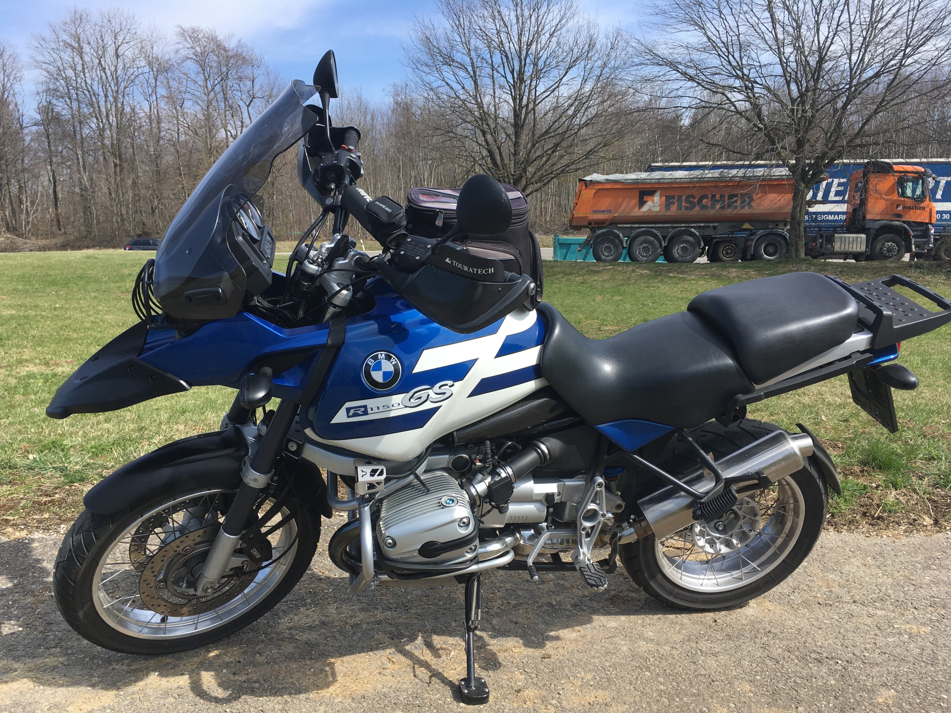 QU65_1150GS_05.JPG