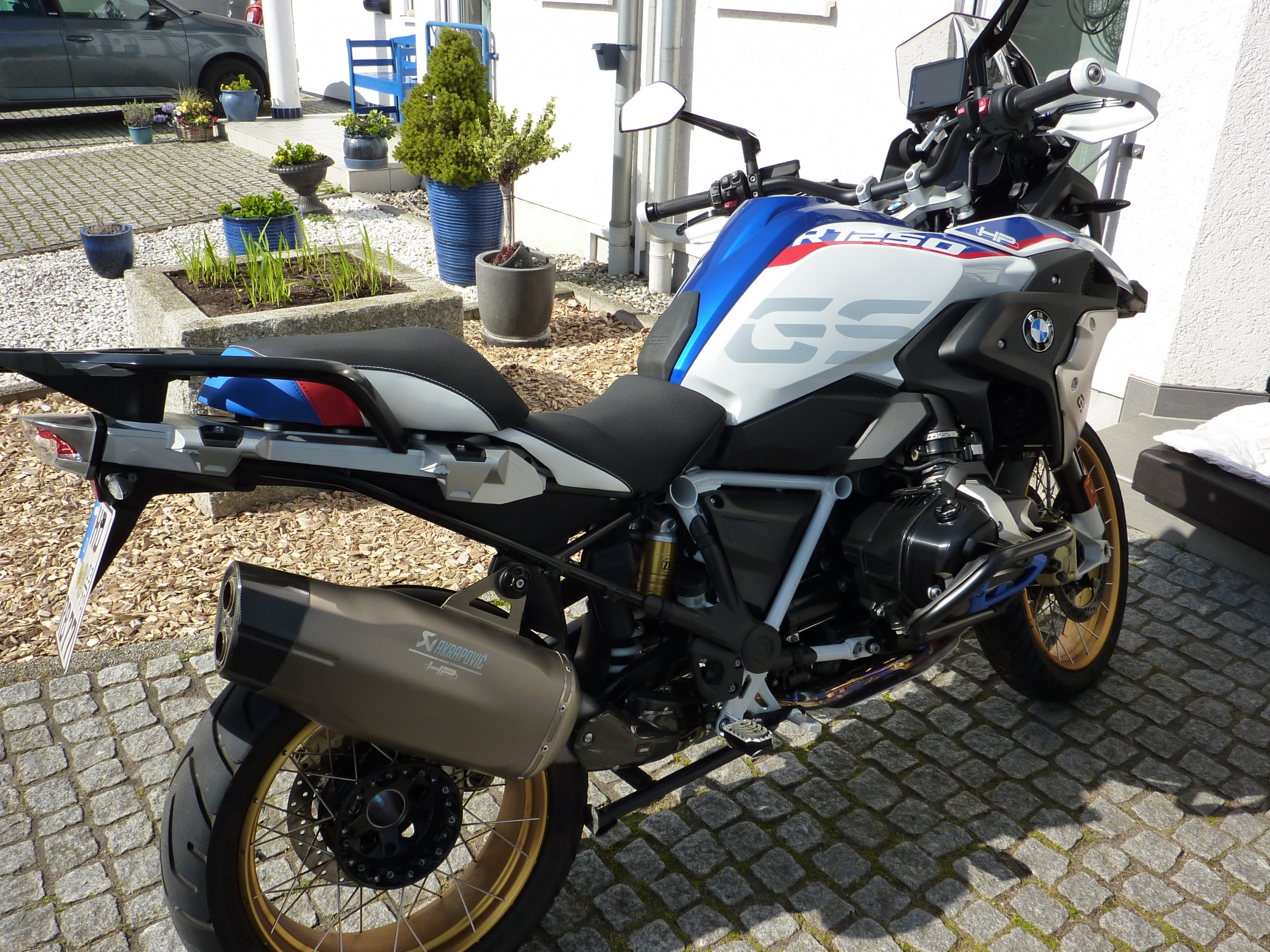 R 1250 GS LC.JPG