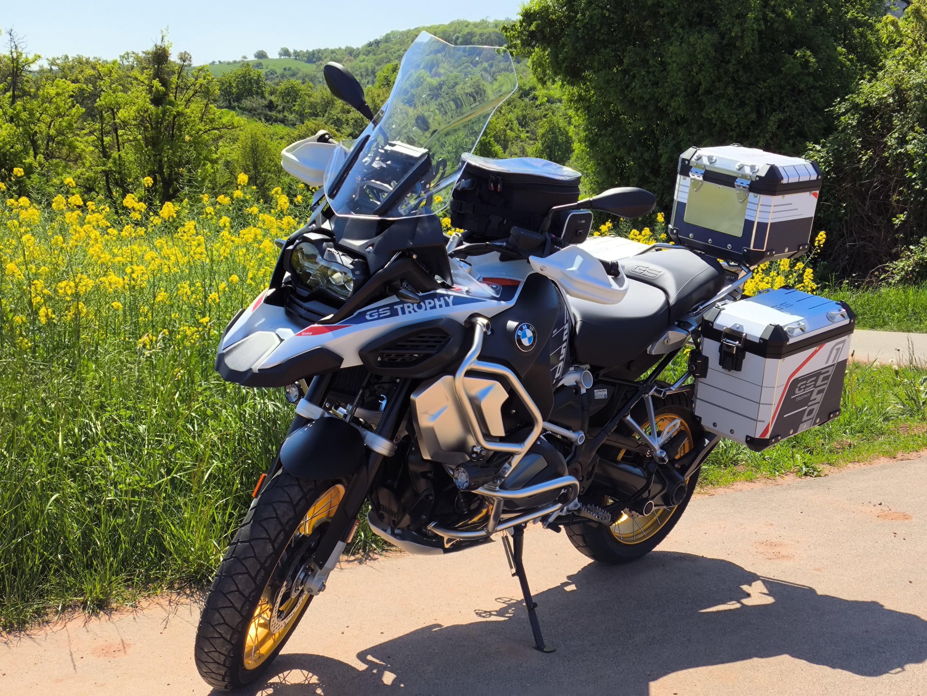 R1250GSA_2.jpg