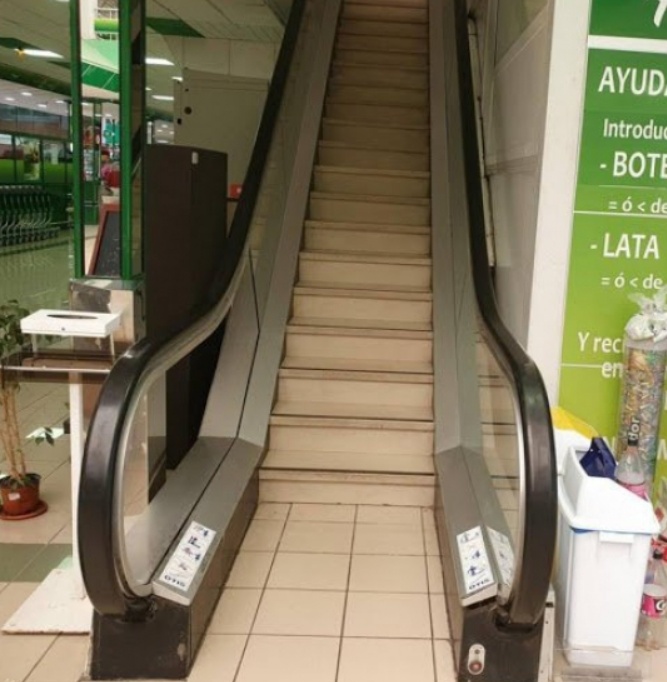 roll und treppe.jpg