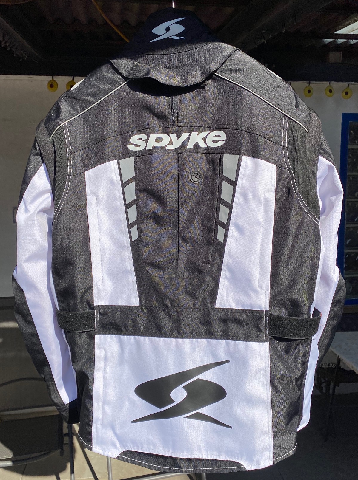 Spyke Jacke 2.JPG