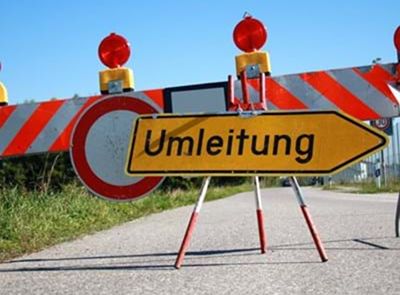 strassensperrung-fotolia-41015341_xl.jpg