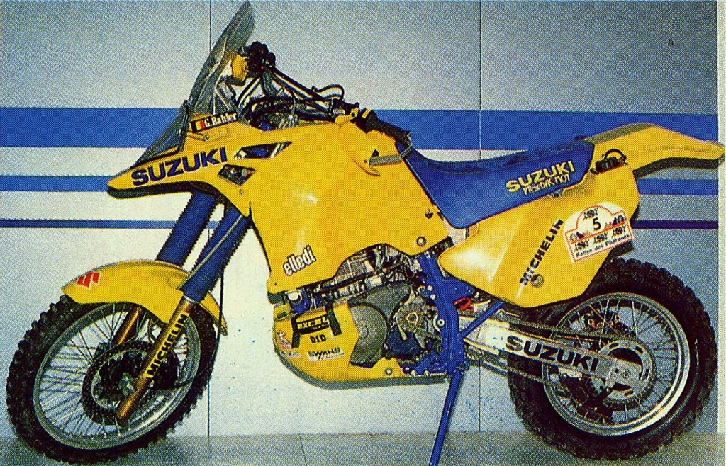 Suzuki-DR-800-1989-1.jpg