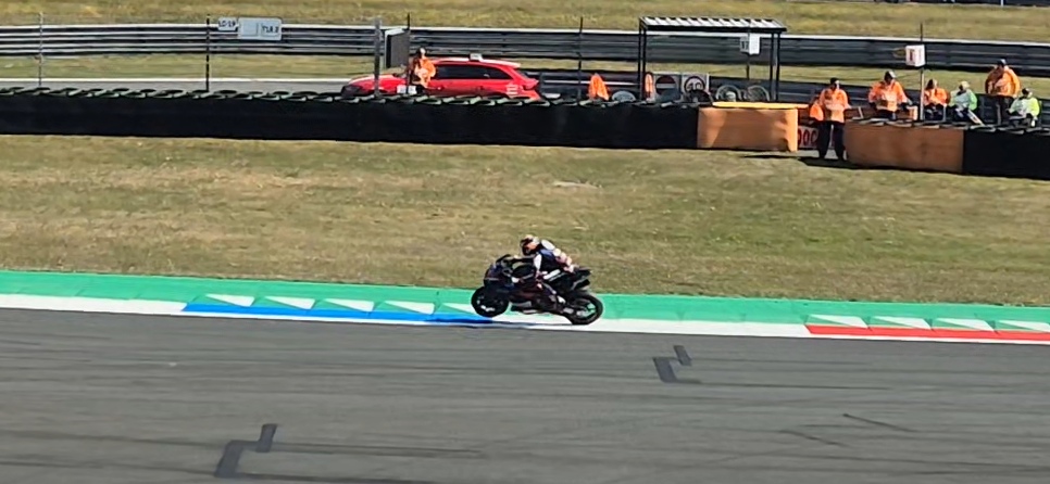 VideoCapture_20250411-173408.jpg