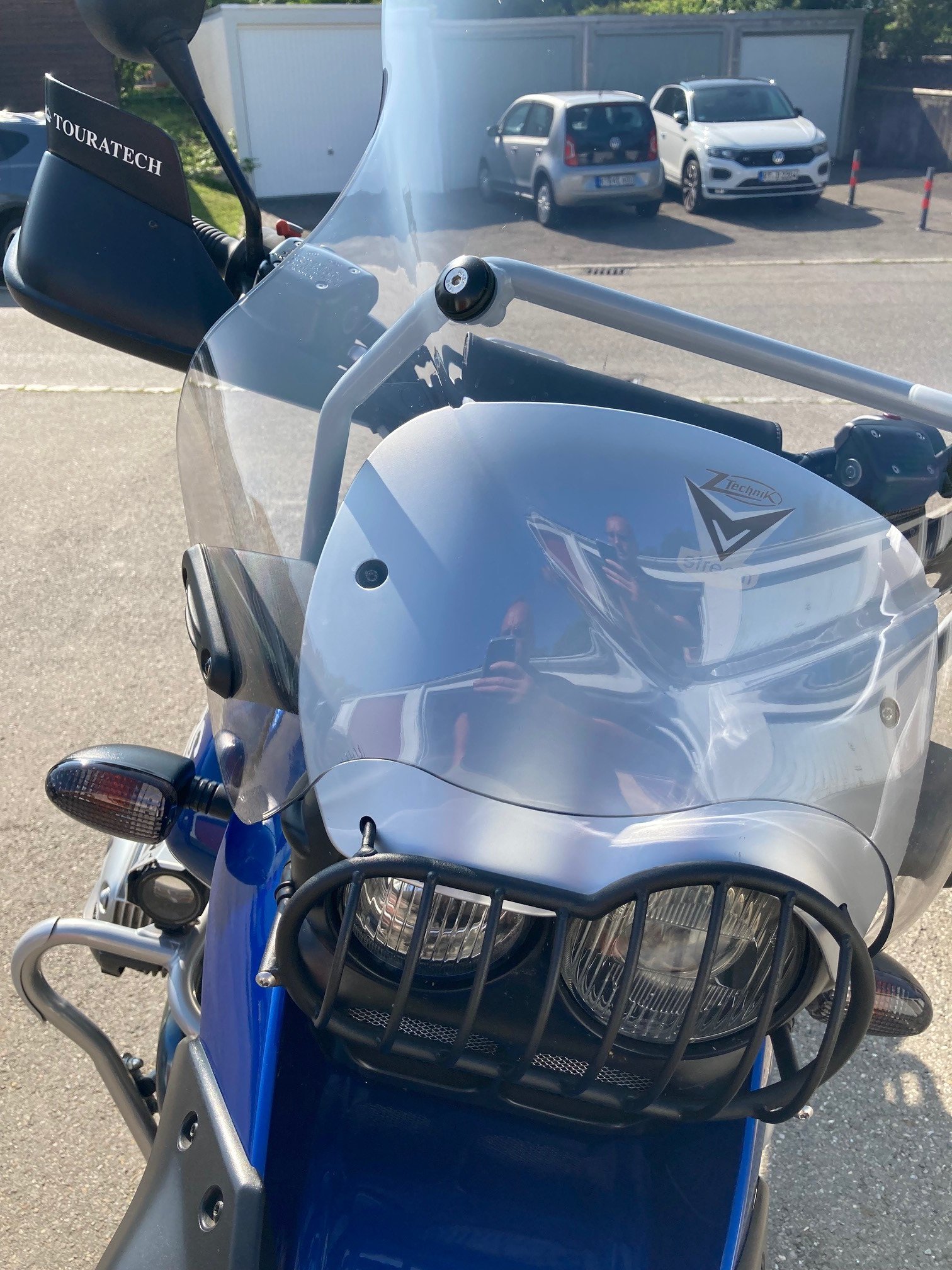 Windshield_02.jpg