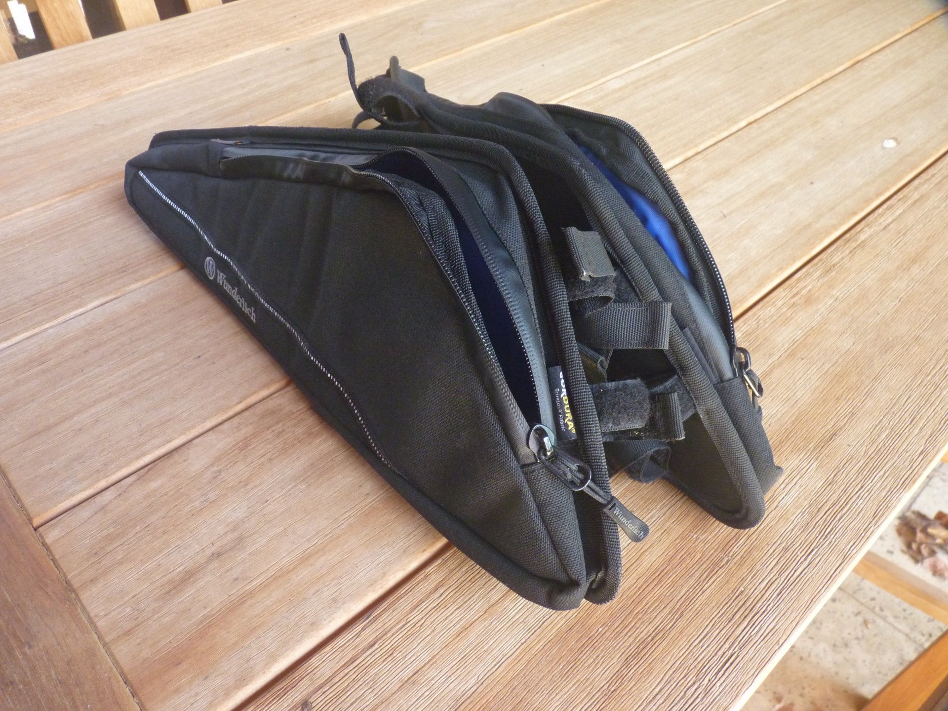 Wunderlich Rahmentaschen 1.JPG