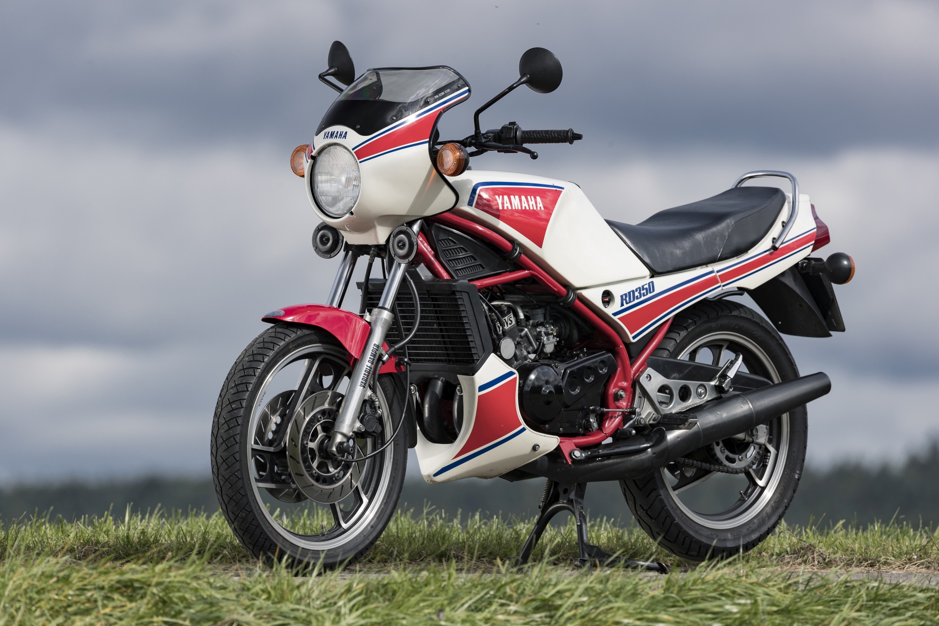 Yamaha-RD_350_2.jpg