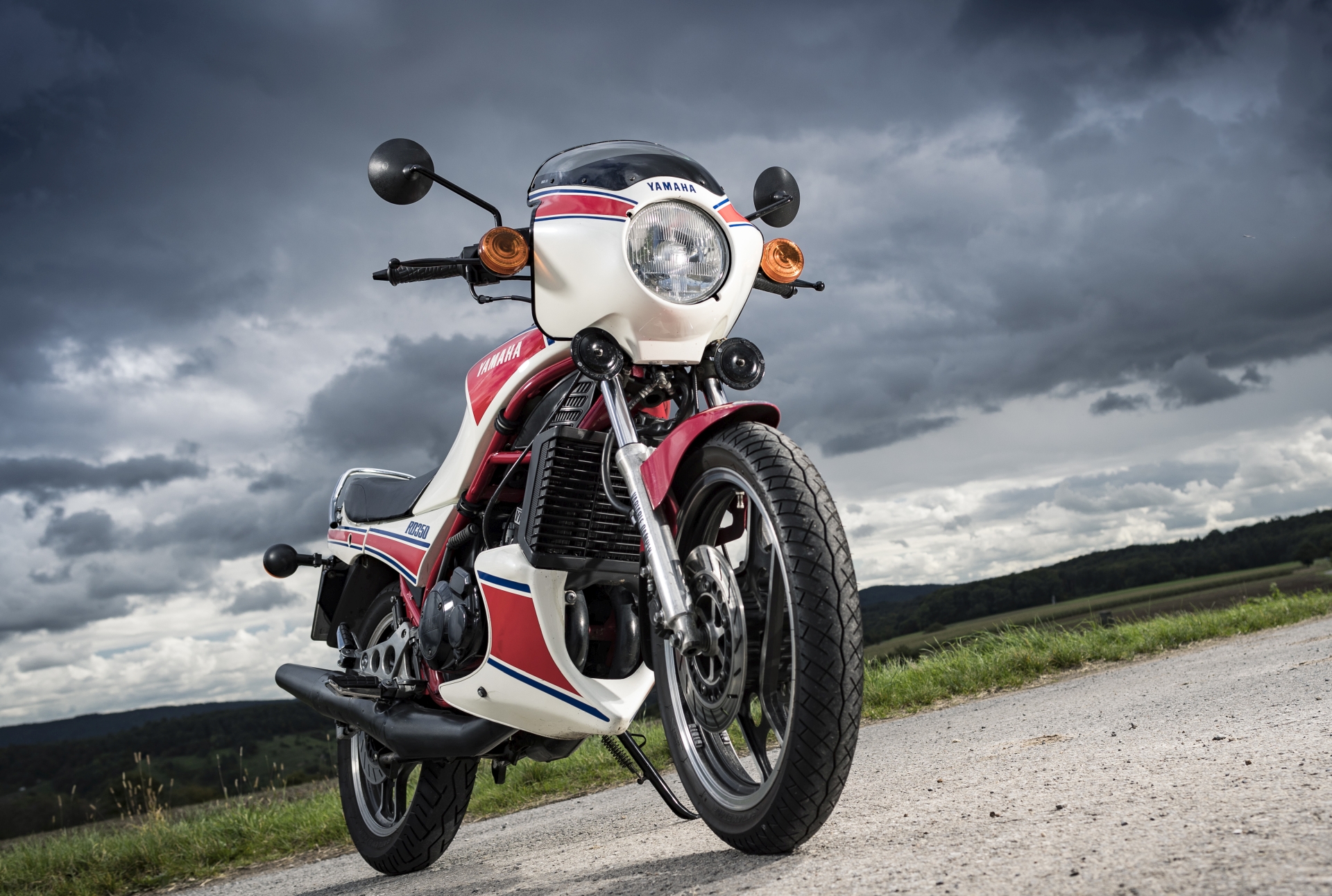 Yamaha-RD_350_3.jpg